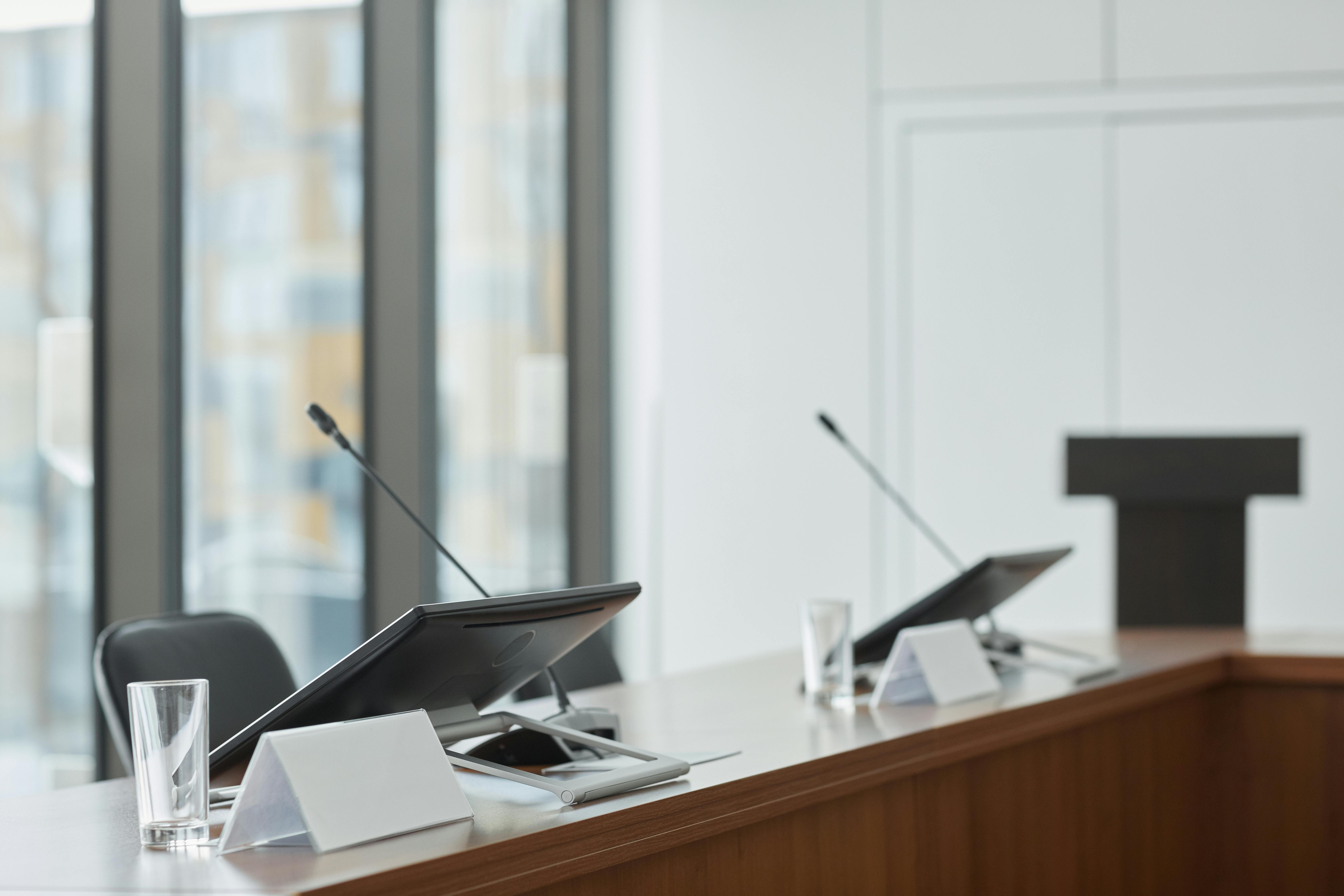 Reunión de trabajo en Cúpula Legal